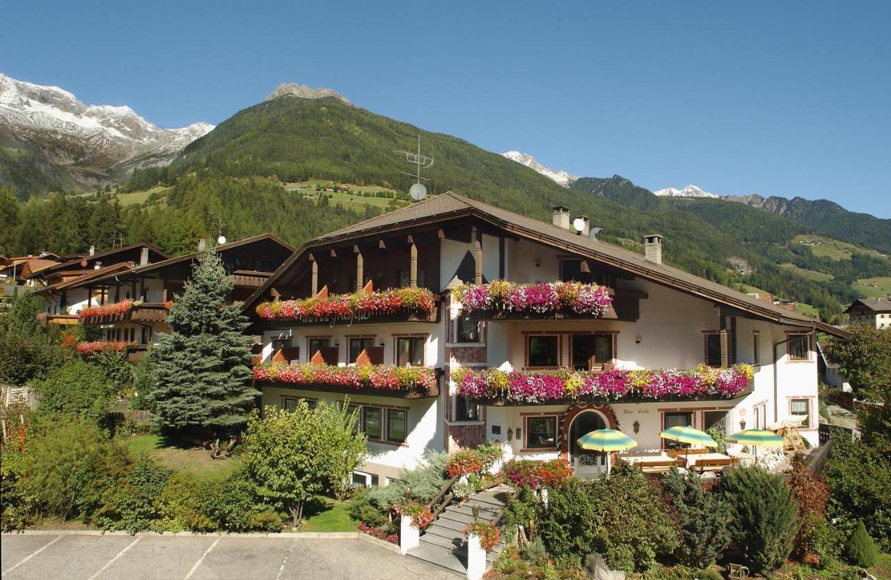 4 Resort Vicino ad Almboden per Sciare in Val Aurina